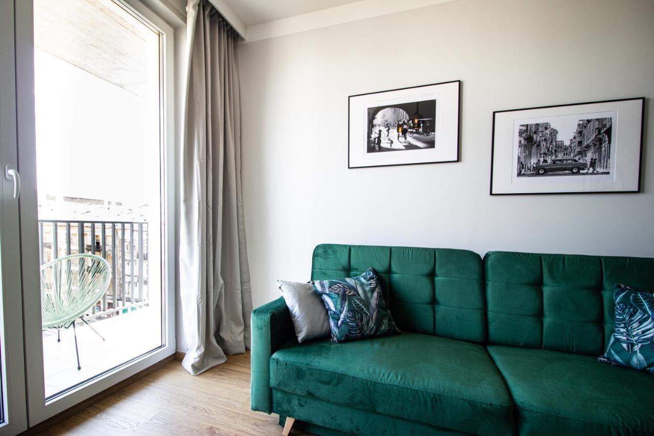 Patio Praga Metro Apartment Varşova Dış mekan fotoğraf